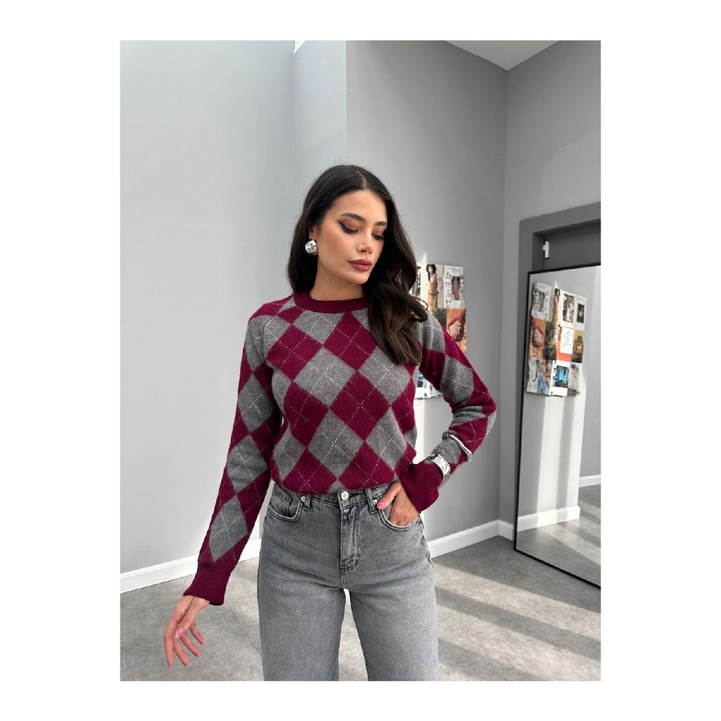 Square Pattern Sweater