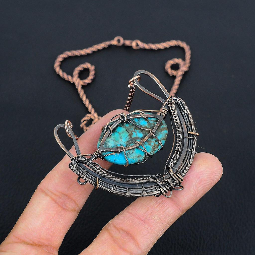 Tibetan Turquoise Gemstone Handmade Copper Wire Wrap Jewelry Necklace For Women