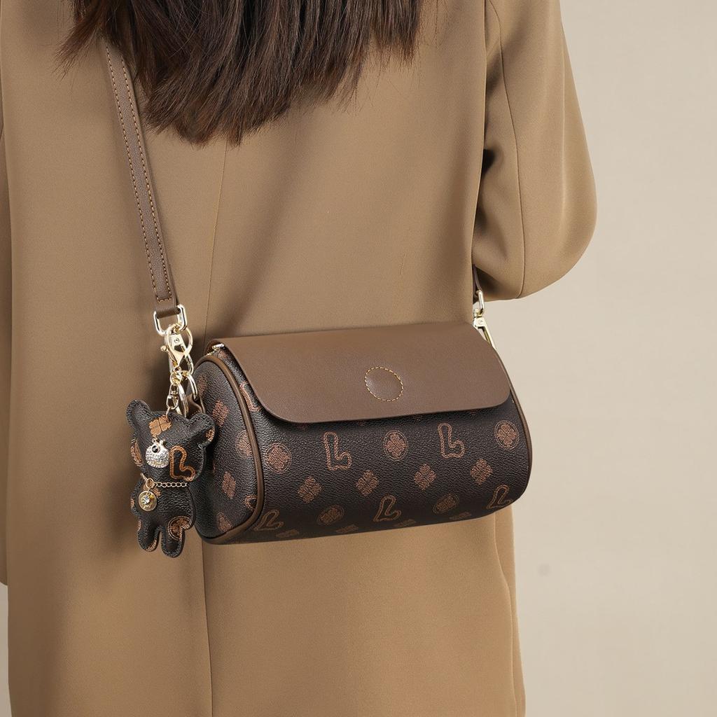2025 New Women's Bag Crossbody Bag High-End Niche Pillow Bag Commuter Shoulder Bag Gift for Girls Bags
