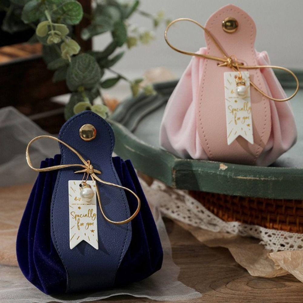 Pu Leather candy bags With Pearls Leather Gift Bag Luxury Gift Flannel Bag For Baby Shower