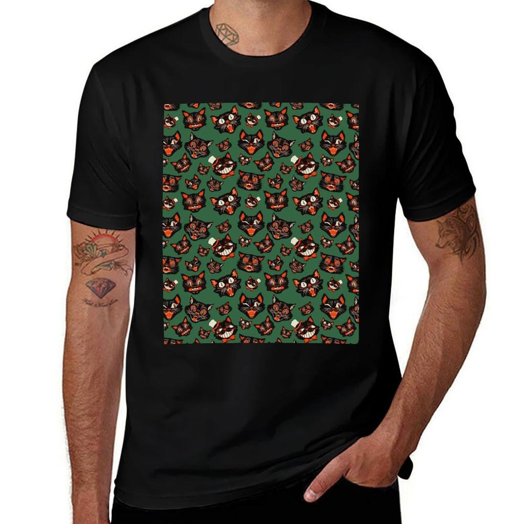 Retro Vintage Halloween Black Cat Faces Pattern GREEN Background TShirt Sports Basic Short Sleeve TShirt