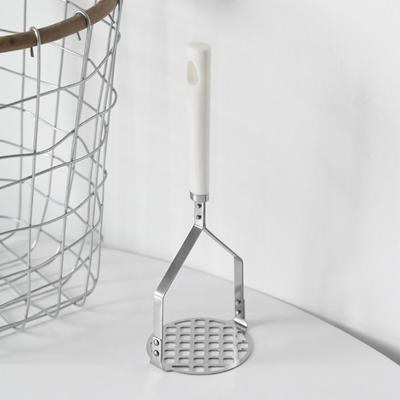 Инструменты для работы с фруктами и овощами – Картофелемялки и пресс-пюре