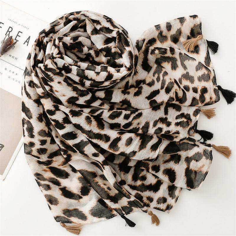2024 Новый модный роскошный женский шарф с леопардовым принтом, женский хлопковый льняной платок с кисточками, мусульманский хиджаб на четыре сезона 90*180 см