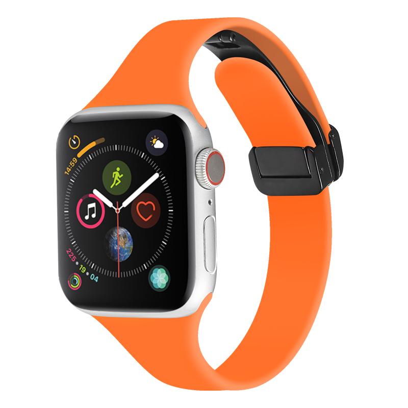 Силиконовый ремешок для Apple Watch Band 44 мм, 45 мм, 49 мм, 40 мм, 41 мм, 42 мм, 38 мм, спортивный браслет с магнитной пряжкой Iwatch 7 8 5 4 SE Ultra