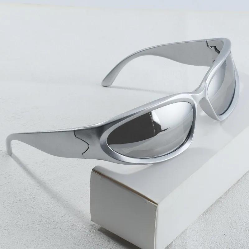 Y2K Style Silvery Glasses with Irregular Frame Perfect for Concerts Parties and Gifts Trendy Accessory