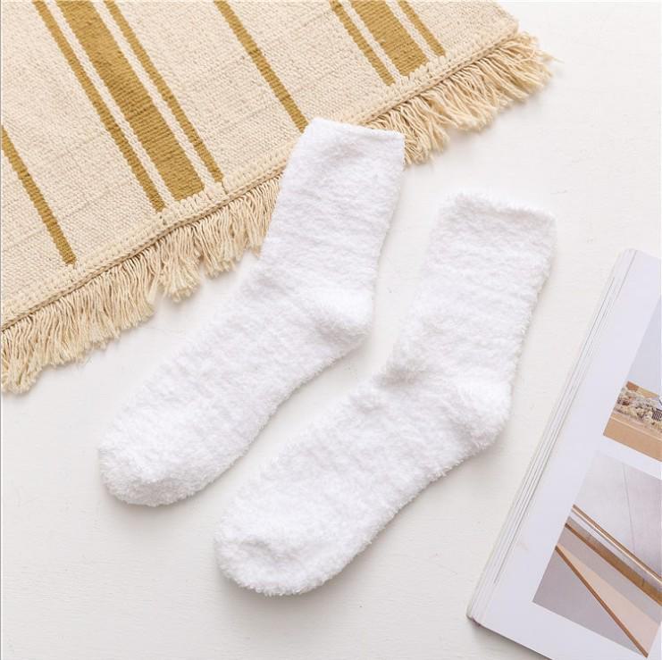 Мужские однотонные толстые теплые носки для сна средней длины - осенне-зимние носки с полукружием из бархатной пряжи и перьев кораллового цвета