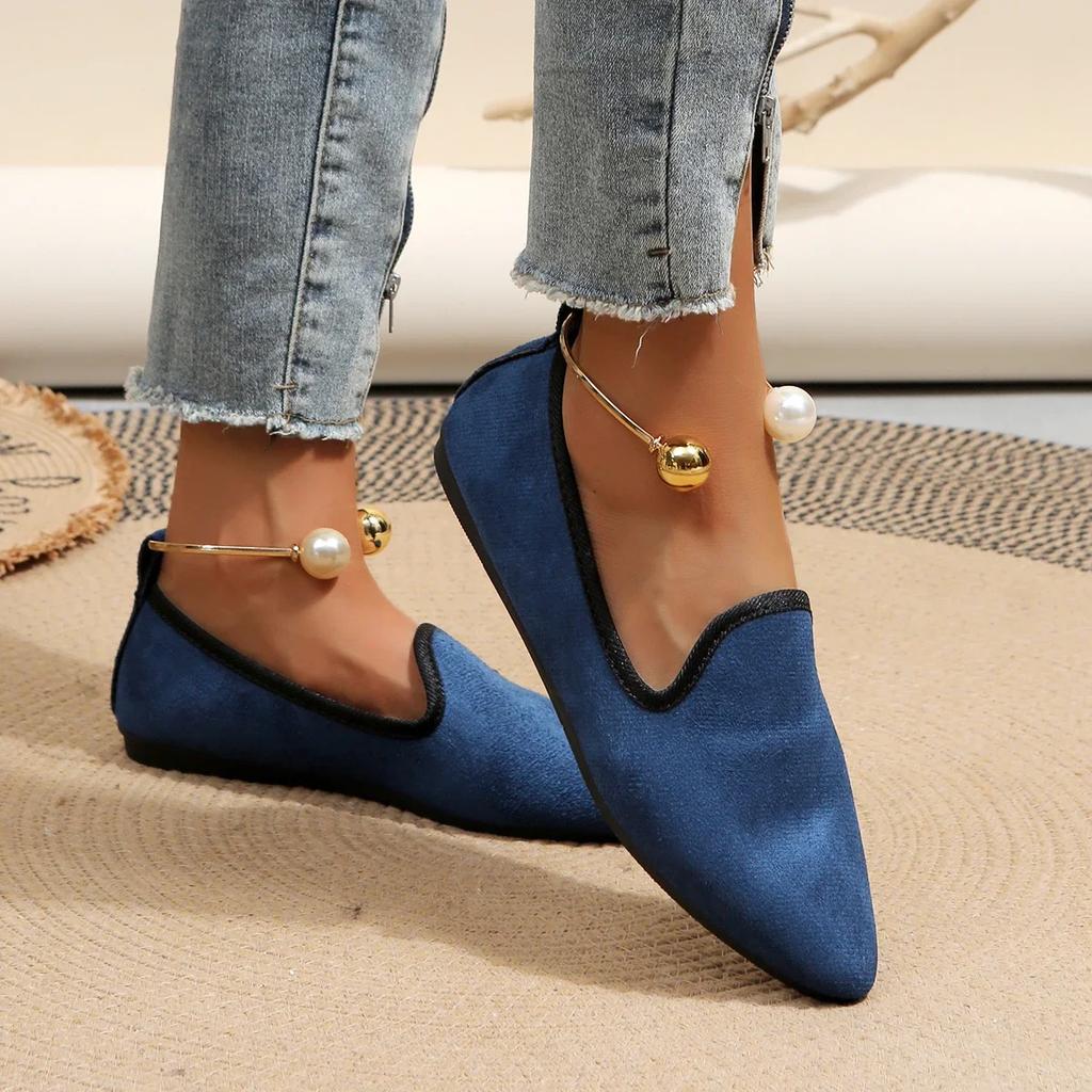 Large Size Soft-soled Pointy Fashion Casual Shoes Women  Autumn and Winter New-style Slip-on Comfortable Single Shoes 35-43