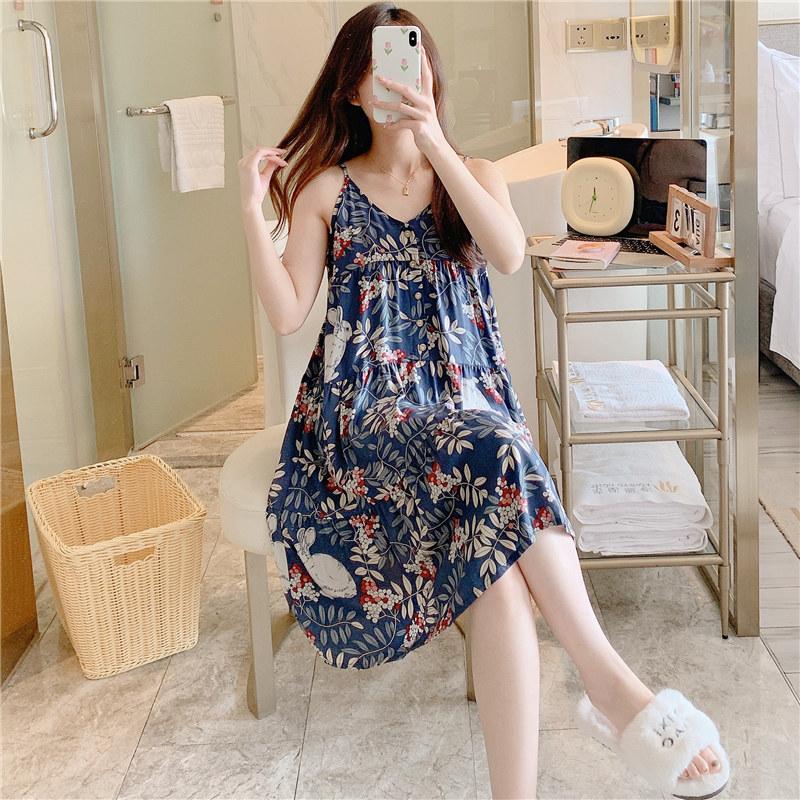 Pajamas for women's summer small men wear drapes, high-end suspenders, long vacation skirts, spring and autumn cotton and silk skirts