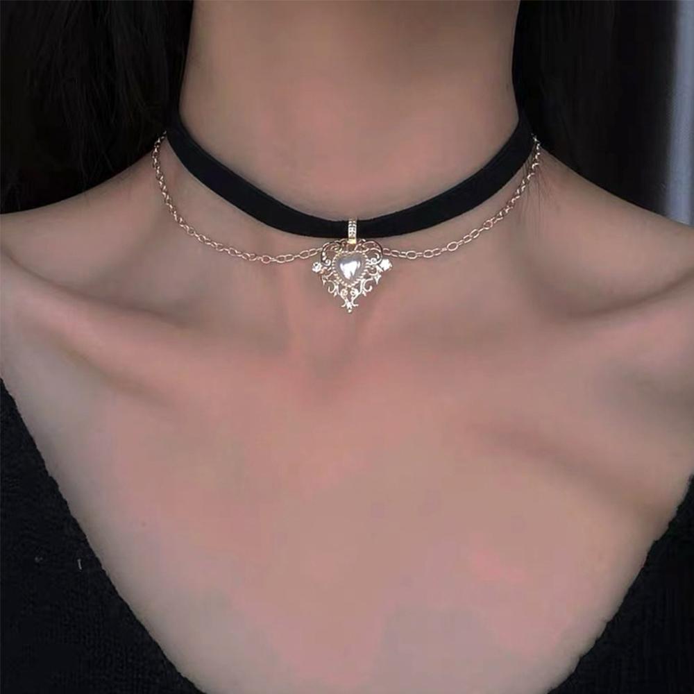 Party Imitation Pearls Velvet Jewelry Short Vintage Love Heart Heart Necklace Pendant Choker Chain