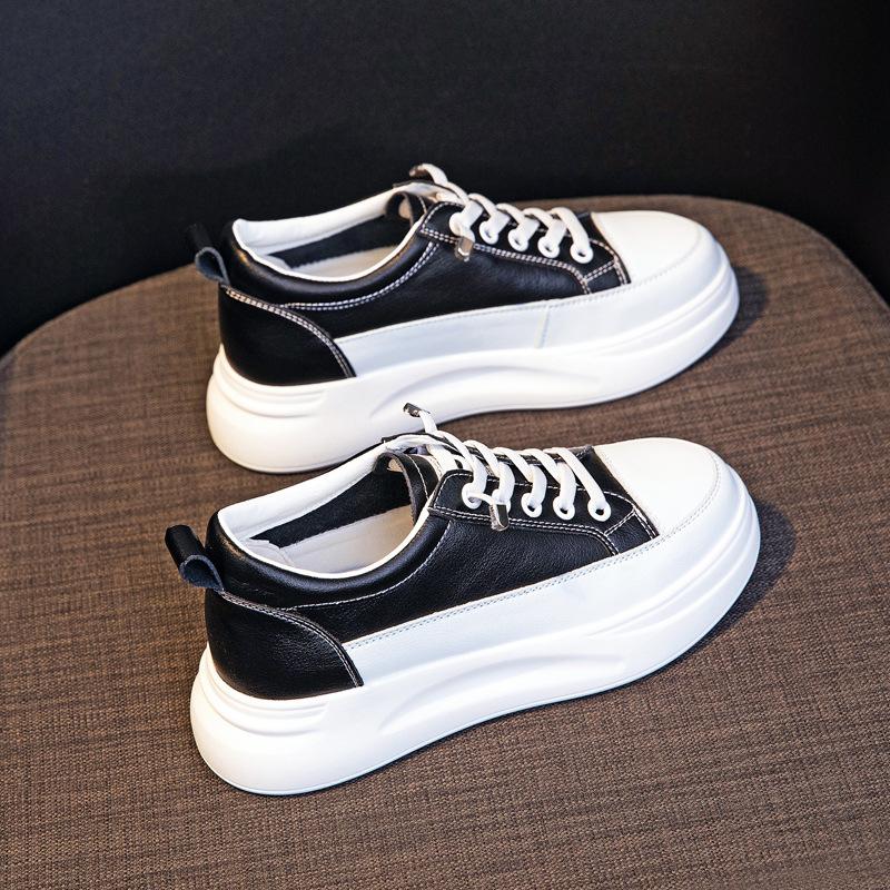 Маленькие белые туфли с внутренней стороны, женские весенние новые универсальные белые туфли, спортивные женские одинарные туфли из воловьей кожи на толстой подошве