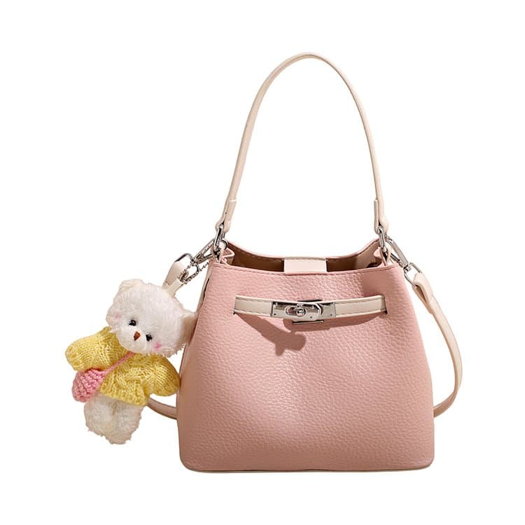 Lychee pattern lock bear pendant bucket bag