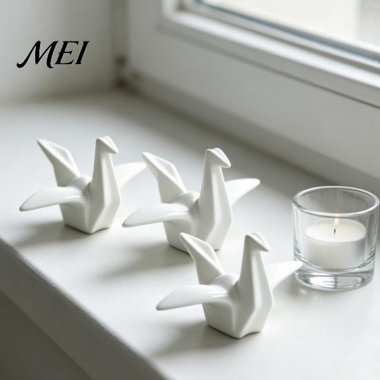 Modern Minimalist Sculpture Geometric Origami Cranes Figurine, Sculpture, Shelf Office Desk Ornament Accent, Nordic Creative for Bookshelf Paper