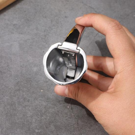 Nutcracker Chestnut Clip Peeler Universal Nut Cracker Hazelnut Pecan Walnut Plier Opener Multifunctional Nut Clip Kitchen Gadget