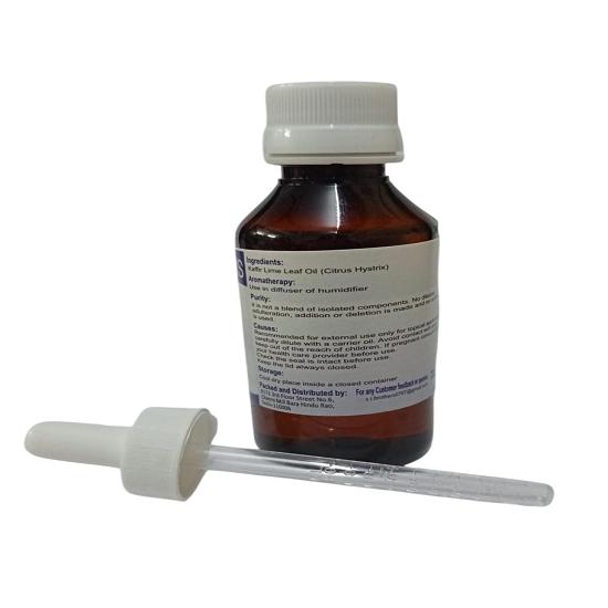 Лист кафрского лайма S.R Brothers (Citrus hystrix) Чистое и натуральное эфирное масло терапевтического качества в пластиковой упаковке с пипеткой.
