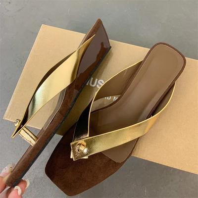 Модные женские шлепанцы Летняя мода Квадратный носок-клипса Женские тапочки Дизайнерские танкетки Низкий каблук Повседневные шлепанцы для вечеринок Обувь Zapatos