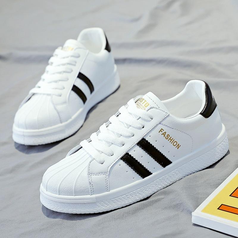 2025 весна и осень новая кожа универсальные маленькие белые туфли женские туфли-ракушки спортивные и для отдыха кеды плоские женские туфли