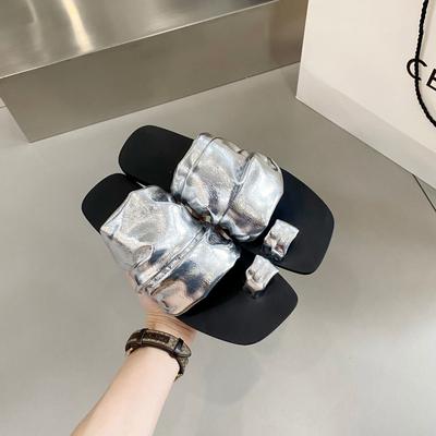 Женские тапочки на плоской подошве, лето 2024, новые римские летние пляжные сандалии с отложным носком, женские шлепанцы, сандалии