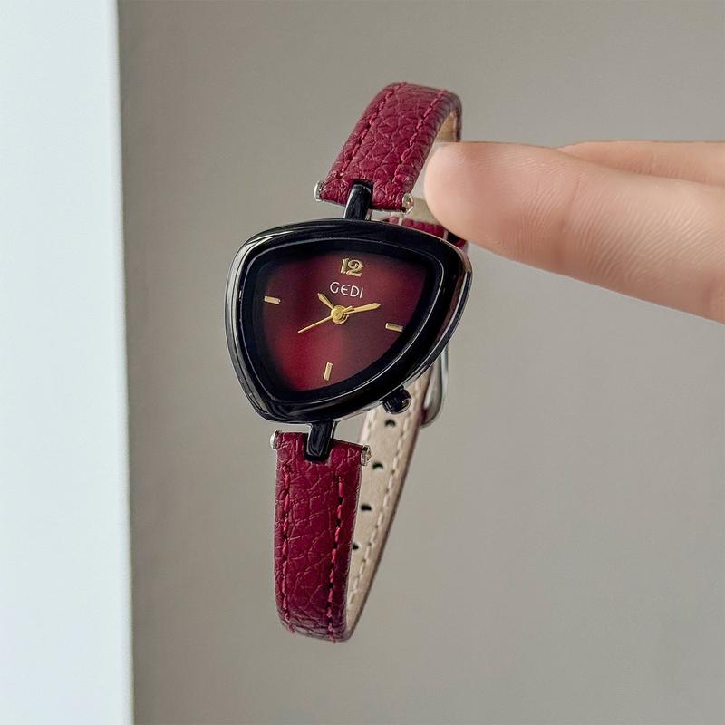 Retro-Chic Irregular Women's Watches Creative Triangle Small Dial Genuine Leather Strap Water-Resistant Quartz Women's Watch