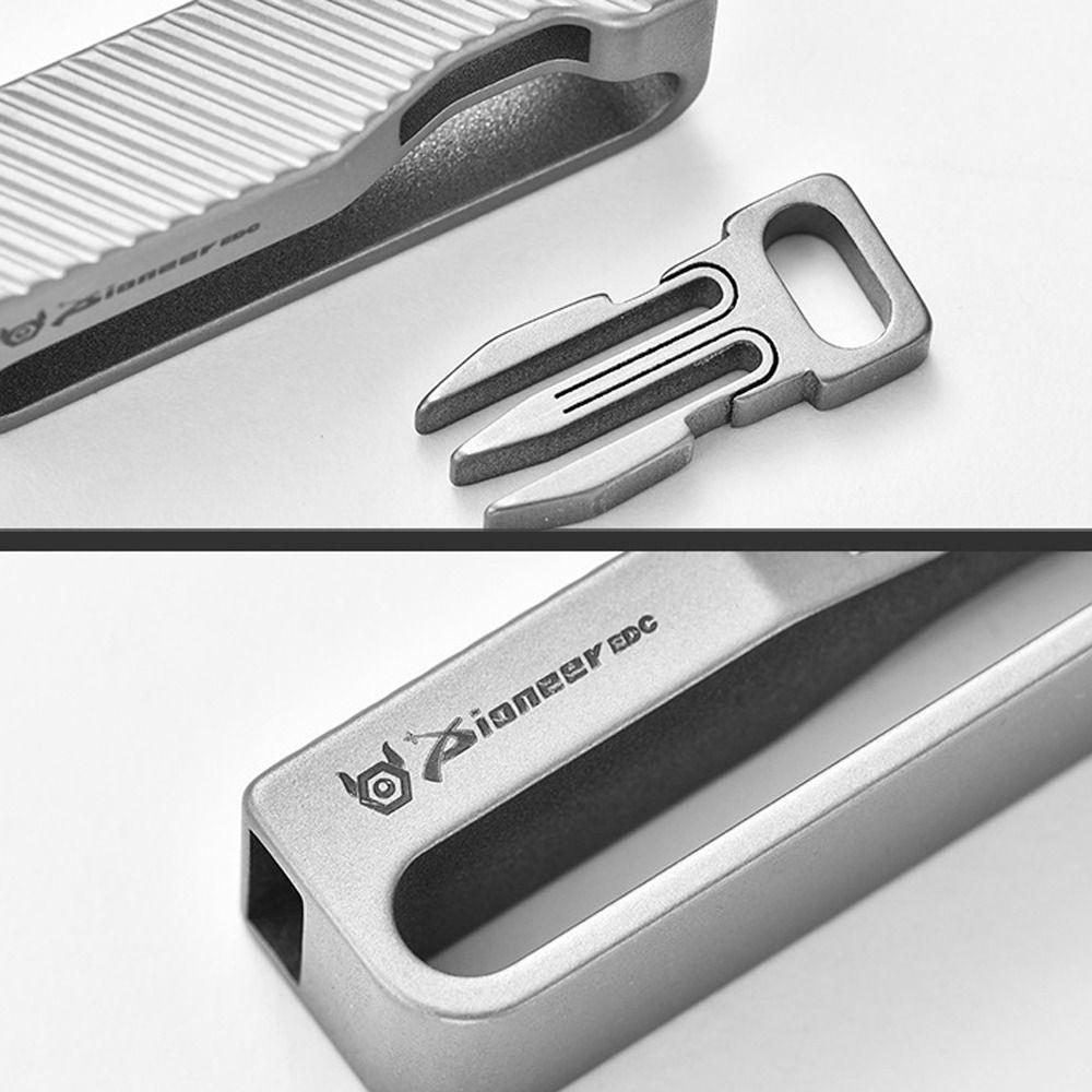 Lightweight Carabiner Hook Clip EDC Waist Belt Car Key Ring Portable Waist Belt Buckle Outdoor