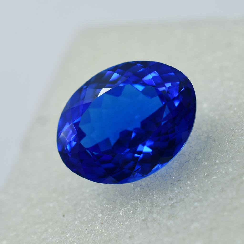9 Ct Natural Blue Tanzanite Oval Shape Gemstone CERTIFIED Ideal For Gift
