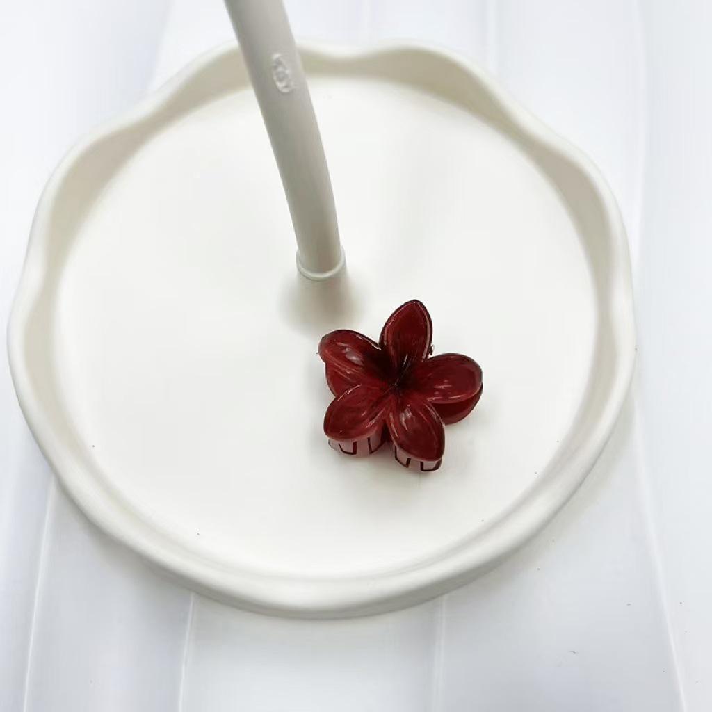 Европейский и американский Франжипани 4 см Модный зажим-краб для волос для пляжного отдыха