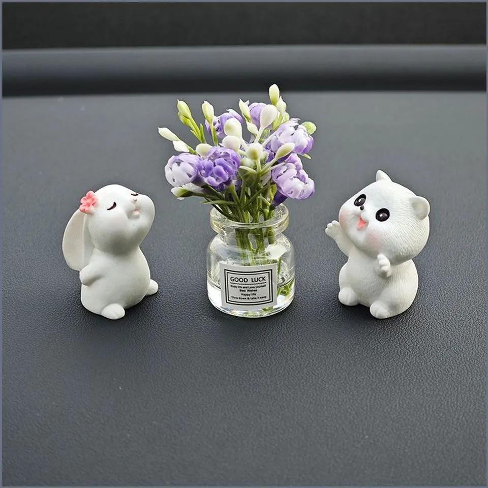 3-Piece Car Vase Set with Figurines, Resin Decor for Dashboard