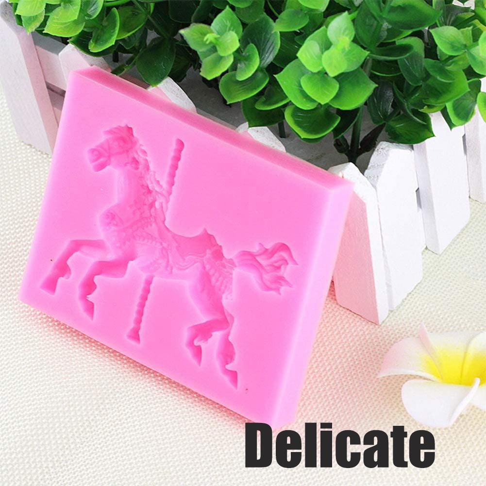 Силиконовая форма 3D Carousel Horse Chocolate Mold Fondant Form с антипригарным покрытием для украшения тортов