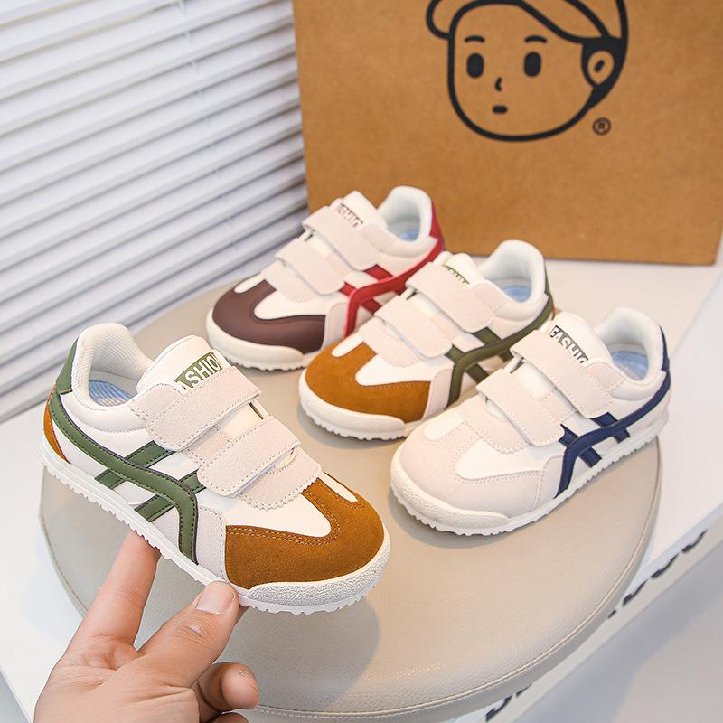 Спортивная обувь на доске 2025 весна новая обувь для бега для девочек повседневная детская обувь для девочек нескользящая обувь Форреста Гампа для детей среднего и старшего возраста