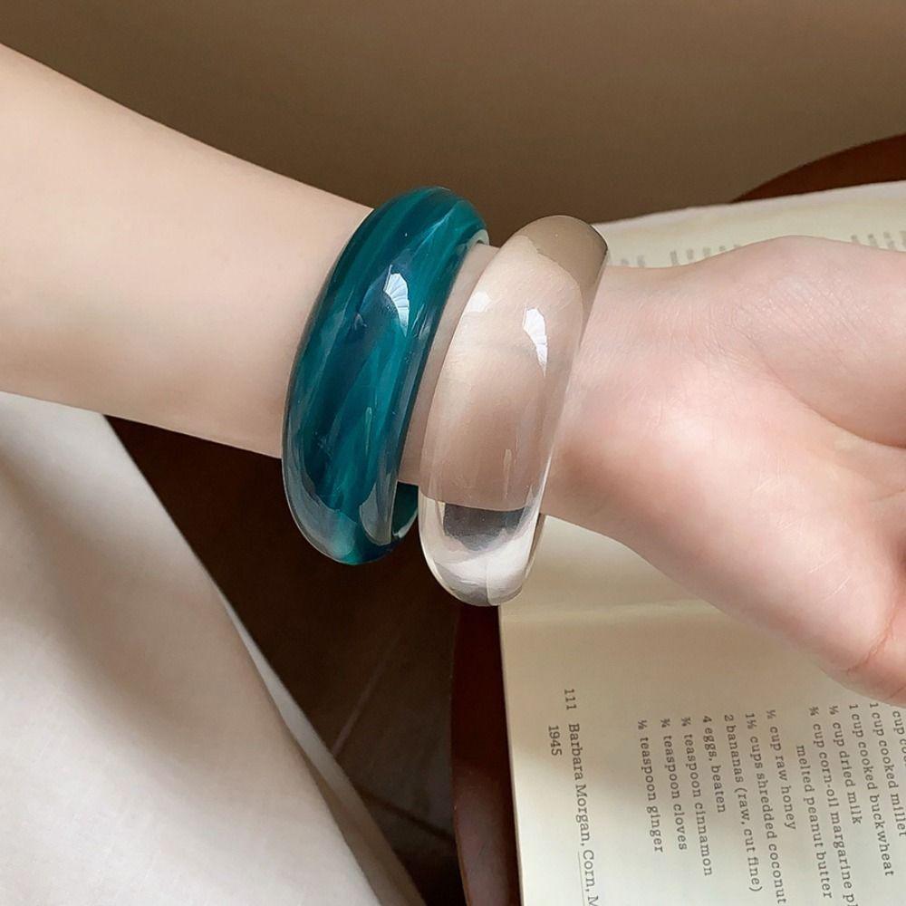 Curved Irregular Wide Bracelet Exaggerated Retro Hand Ring Unique Acrylic Open Bangle Women