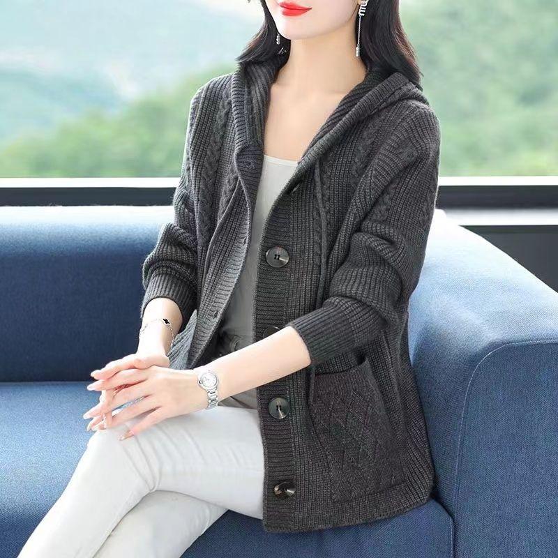 Thick Knitted Hooded Cardigan for Middle-aged and Elderly Women In Short Length
