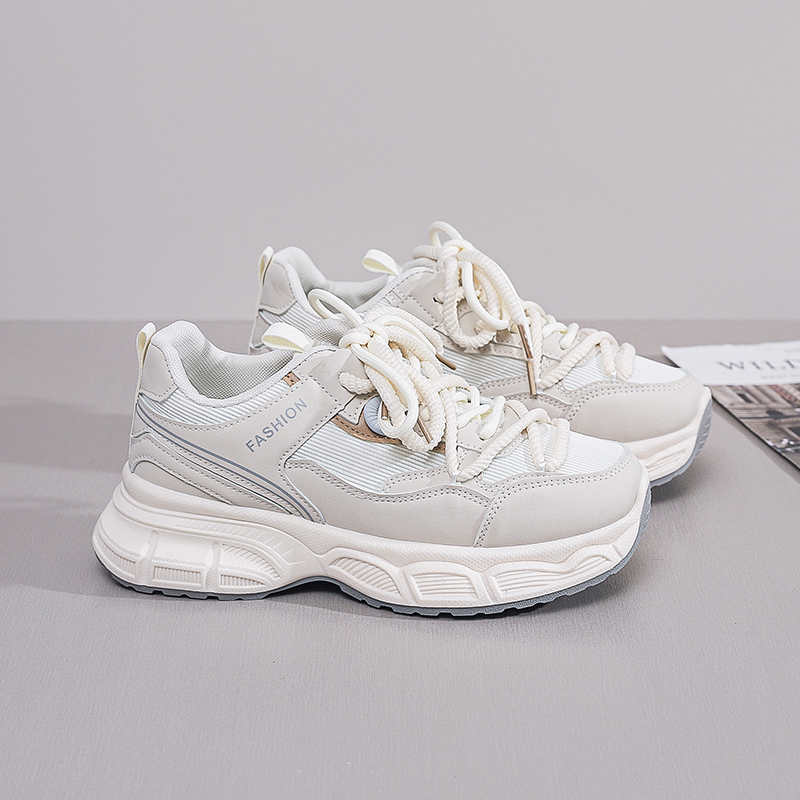 Fashion Height Up Cream Sneakers Woman Casual Moccasins For Student Shoes Sports Tenids New Fast Pro Snekaers Tens Top Grade Luxo