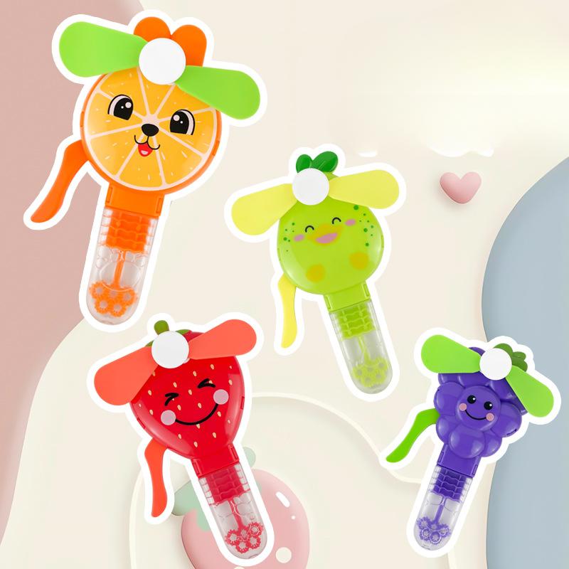 1 шт., креативный милый мультяшный фруктовый ручной вентилятор, создатель пузырей, 2 в 1, летний уличный портативный детский мини-пластиковый ручной вентилятор, игрушка