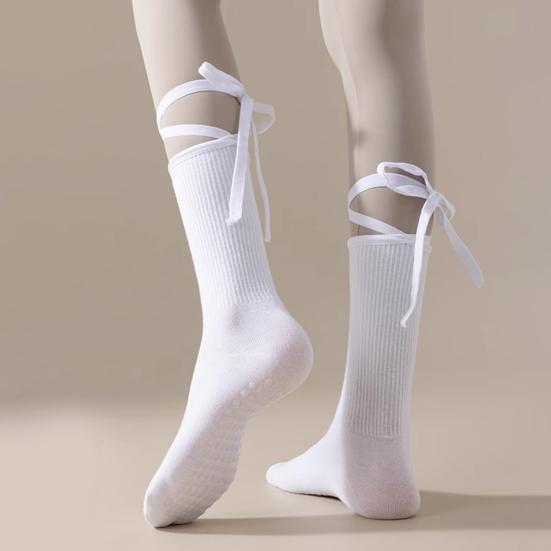 Носки для йоги и пилатеса с нескользящими подошвами для женщин, вязаные гольфы до щиколотки с завязками, носки-гольфы на шнуровке для барре, балета, танцев