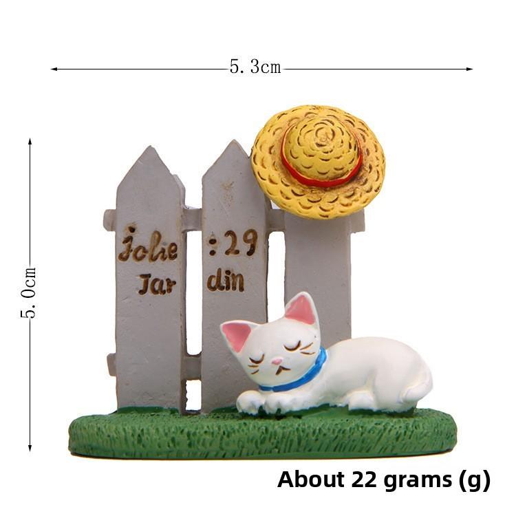 Cat Fence Resin And Hat With Moss Grass Decor For Photo Shoots Giving Gift