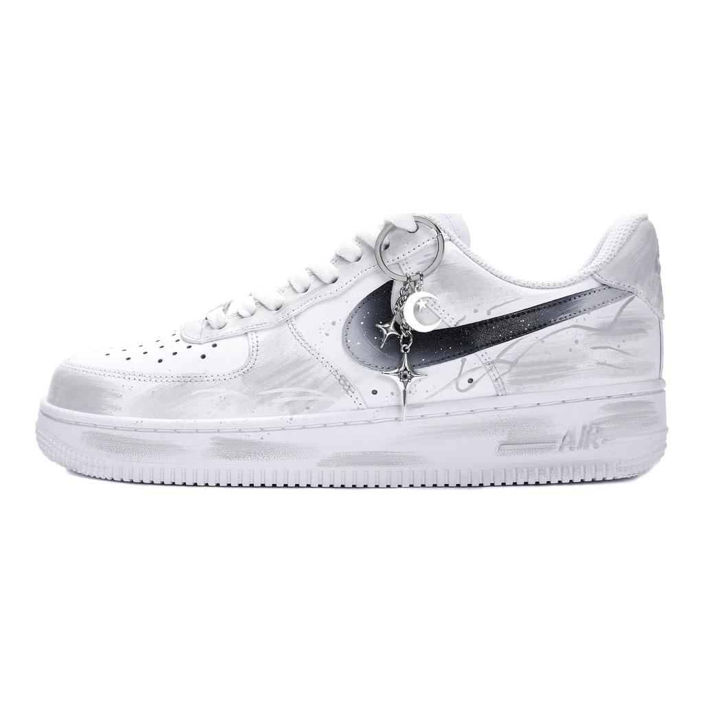 Nike Nike Air Force 1 Нескользящие, Износостойкие, Легкие Низкие Кеды для Скейтбординга Мужские Черно-белые CW2288-111(Команда18-)