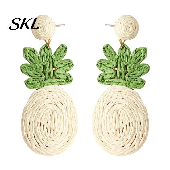 Three-dimensional Pineapple Earrings 1 Pair Handmade Raffia for Women, Boho Straw Hand-Woven Summer Beach Skirt Jewelry Dangle Earrings, Natural