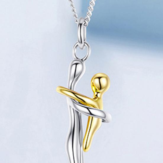 Подвеска-ожерелье «Семейные объятия», регулируемая длина цепочки, двухцветное серебристо-золотистое, эмоциональный дизайн, украшение «Мать и дитя»