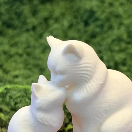 Cute Cat Figurine, Mother Cat And Kitten 3D Printed Sculpture, Collectible Cat Statue for Indoor, Office, Table, Shelf Decor, Gifts for Cat Lovers