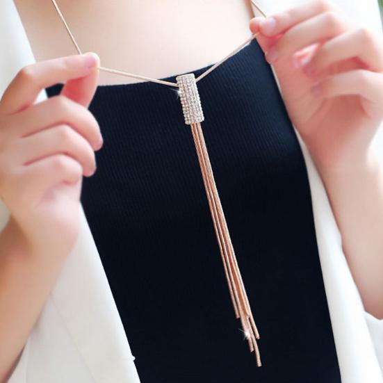 Женский полный кубический циркон, кулон в виде цилиндра, длинная цепочка, свитер с кисточками, ожерелье