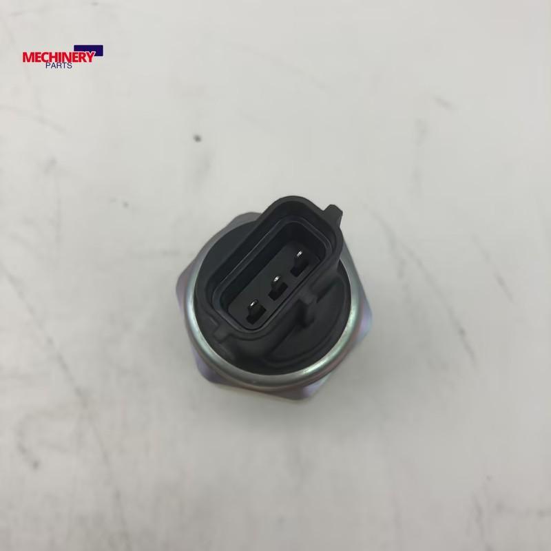 RE520930 RE515635 Датчик давления топлива Для John Deere 7420 7520 7710 7810 8120+ Датчик давления в топливной рампе