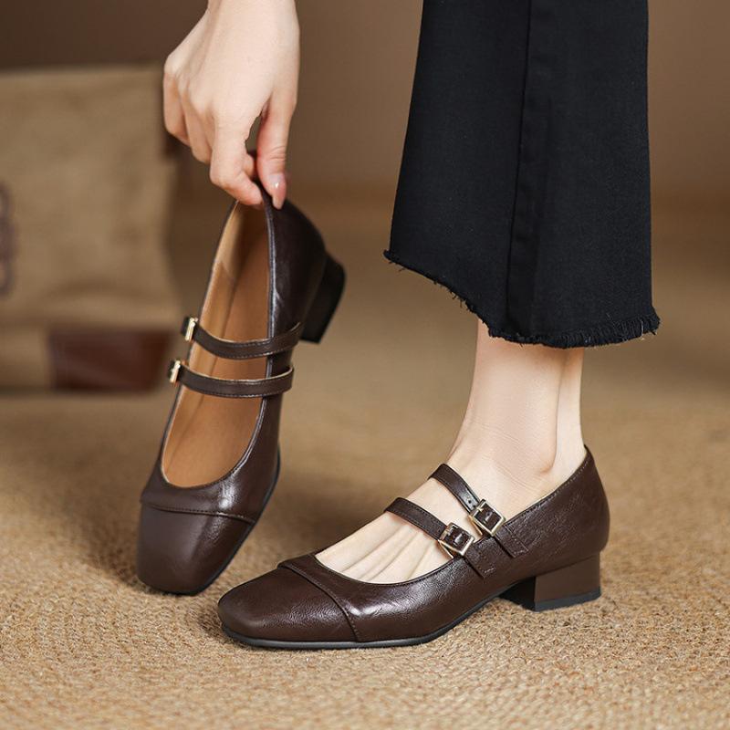 New Women's Casual Single Shoes Light Mouth Solid Color Low Heel Soft Sole Size Women's Shoes Flat Heel Buckle Square Head Lazy Shoes