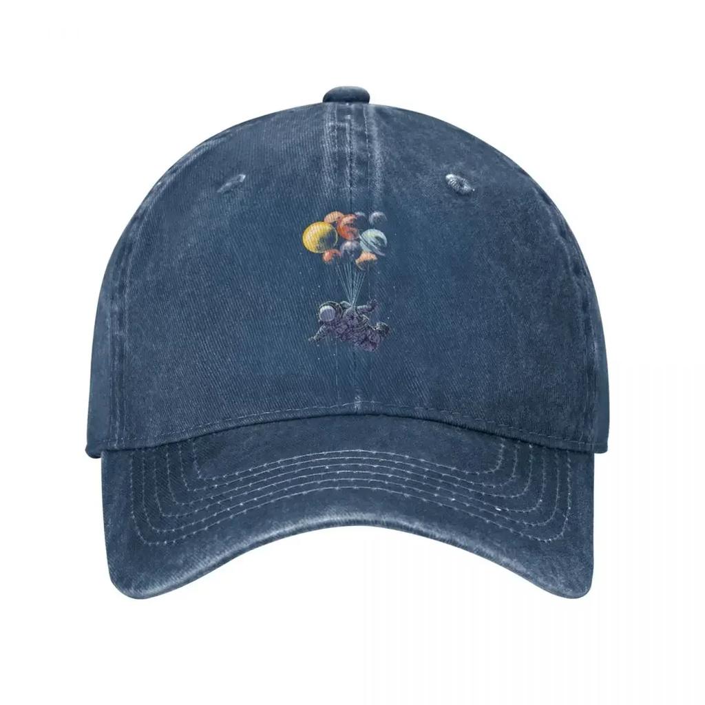 Space Travel Astronaut Print Baseball Cap Fashion Distressed Cotton Snapback Cap Unisex Outdoor Workouts Adjustable Fit Hats Cap