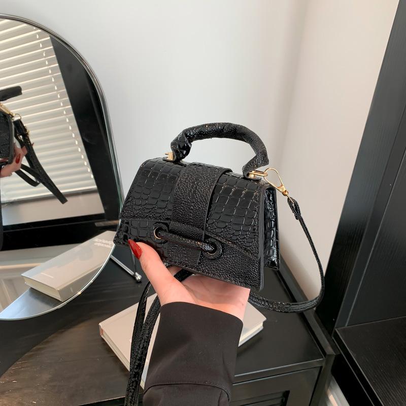 Модная маленькая квадратная сумка с крокодиловым узором женская сумка новая простая летняя модная сумка через плечо трендовая сумка через плечо