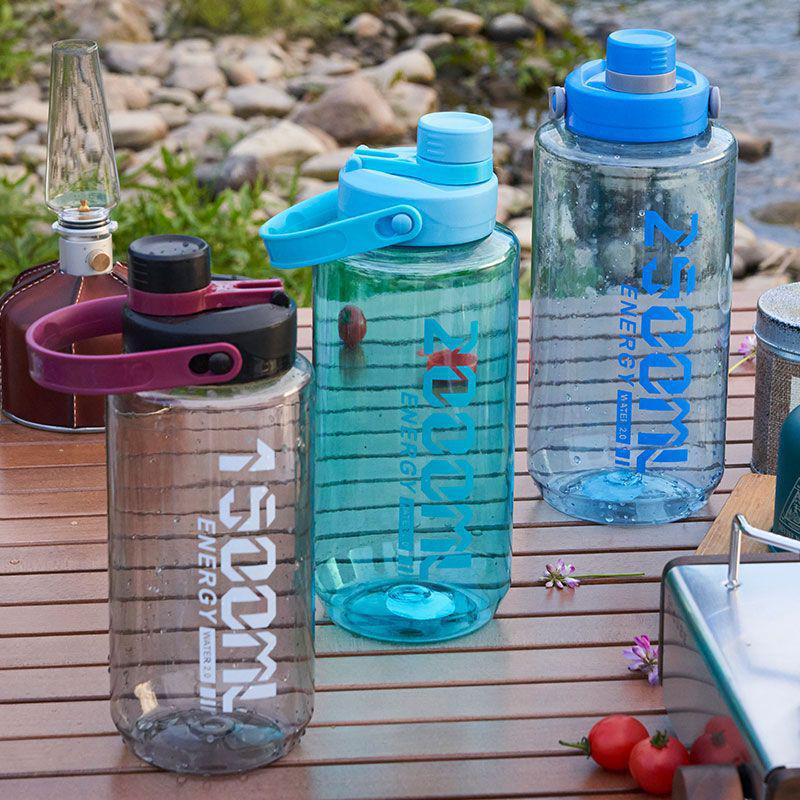 High-Capacity Plastic Fitness Water Bottle with Handle - Heat Resistant, for Men and Women