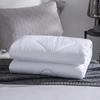 Luolai Seven-Hole Cloud Soft Four Seasons Comforter