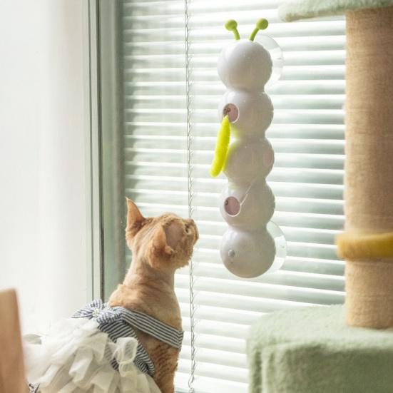Игрушка-червяк Smart Motion для кошек, живущих в помещении. Интерактивная игрушка-вертушка для кошек с дизайном «Гусеница» для установки на стену, дверь, окно.