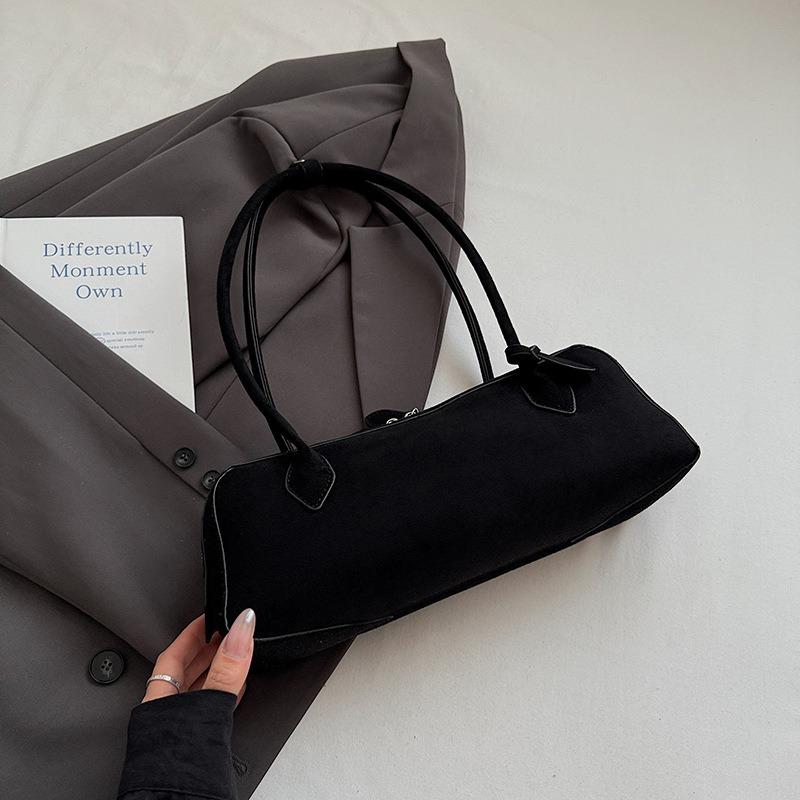 Ретро замшевая сумка-багет женская осенняя новая нишевая повседневная на плечо подмышку