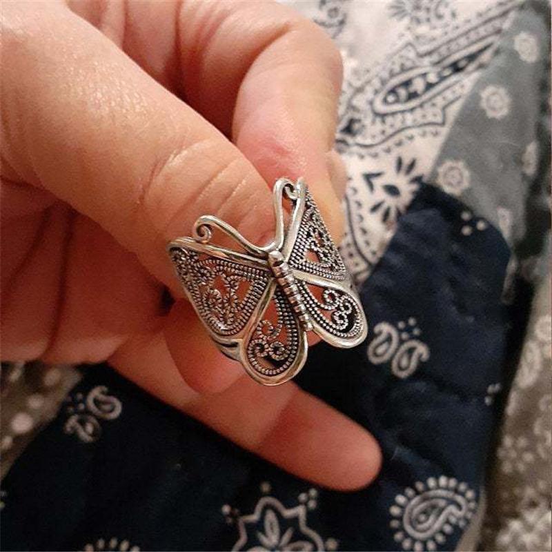Antique Gold Silver Color Hollow Butterfly Opening Adjustable Ring For Women  Charming Bohemian Jewelry Gift