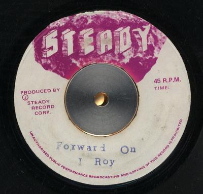 7-дюймовая пластинка I-ROY - Forward On NONE Steady 1975 Ямайка Регги, Ска и Даб Б/У
