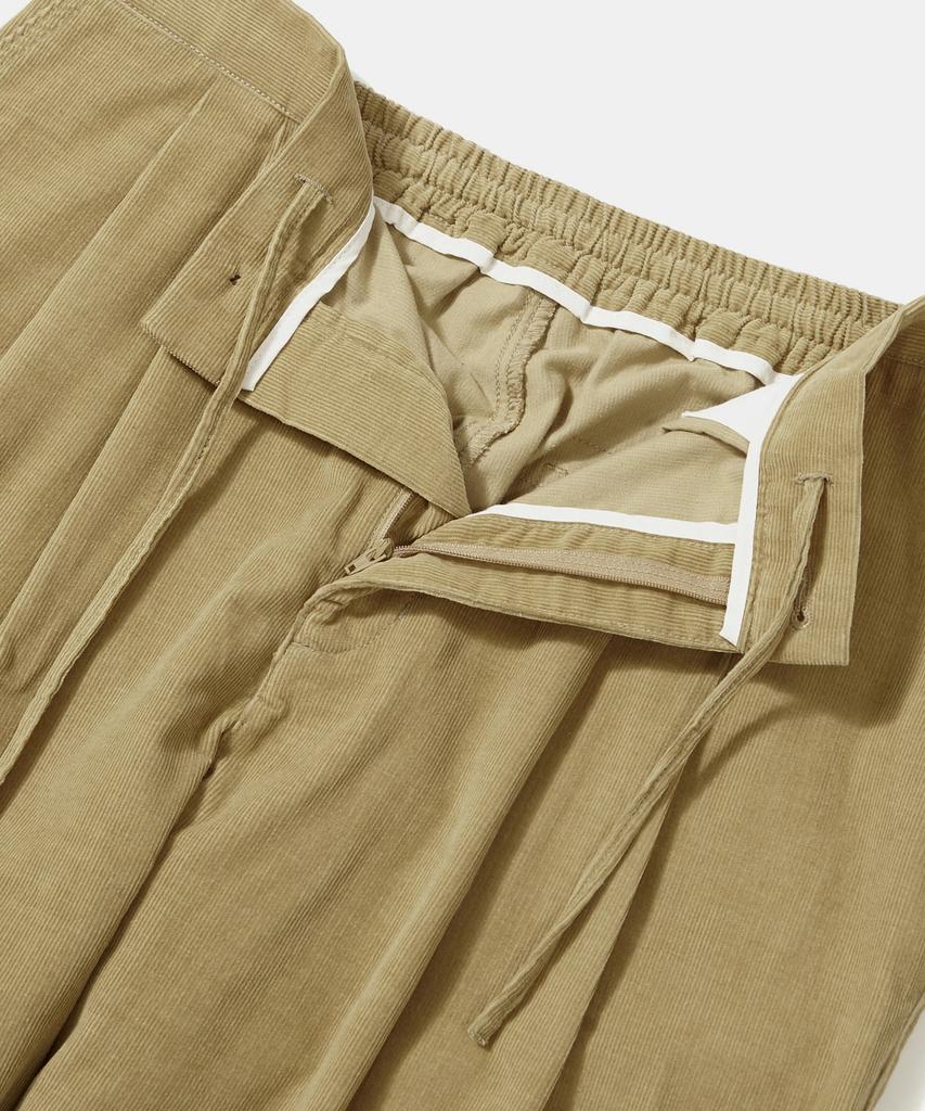 COLUMBIA UNIVERSITY Trajan Label Pintuck Wide-Fit Corduroy Pants_Beige